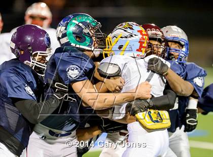 Thumbnail 2 in Sacramento Bee 2014 Small-School Classic photogallery.