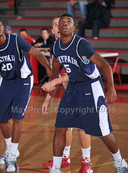 Thumbnail 2 in Tesoro vs Mayfair (MaxPreps Holiday Classic) photogallery.