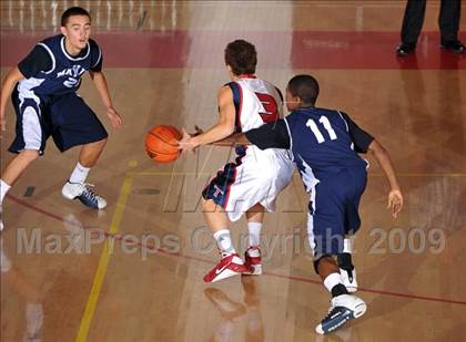 Thumbnail 3 in Tesoro vs Mayfair (MaxPreps Holiday Classic) photogallery.
