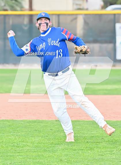 Thumbnail 2 in Camp Verde @ Northwest Christian photogallery.