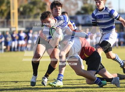Thumbnail 2 in Brother Martin vs Jesuit (NOLA Gold Stadium) photogallery.