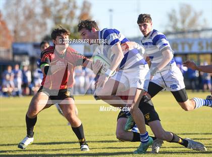 Thumbnail 3 in Brother Martin vs Jesuit (NOLA Gold Stadium) photogallery.