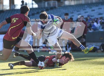 Thumbnail 2 in Brother Martin vs Jesuit (NOLA Gold Stadium) photogallery.
