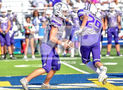 Thumbnail 1 in Blue Valley Northwest @ Aquinas photogallery.
