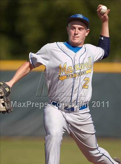 Thumbnail 3 in Tulelake vs. Maxwell (CIF NS D5 Final) photogallery.