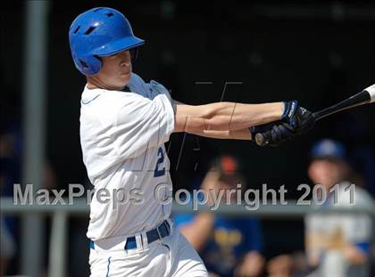 Thumbnail 2 in Tulelake vs. Maxwell (CIF NS D5 Final) photogallery.
