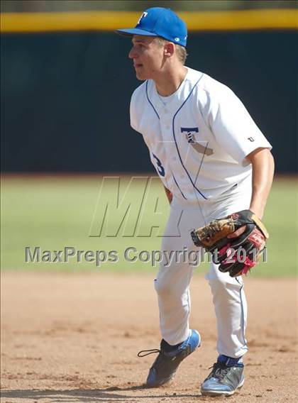 Thumbnail 1 in Tulelake vs. Maxwell (CIF NS D5 Final) photogallery.