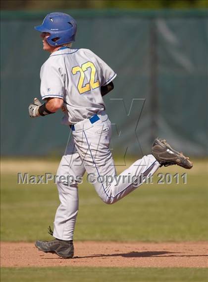 Thumbnail 1 in Tulelake vs. Maxwell (CIF NS D5 Final) photogallery.