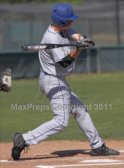Thumbnail 3 in Tulelake vs. Maxwell (CIF NS D5 Final) photogallery.