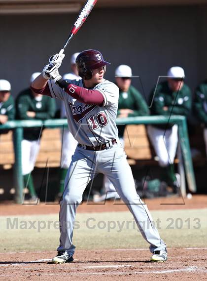 Thumbnail 3 in Jenks vs. The Woodlands (National High School Invitational) photogallery.