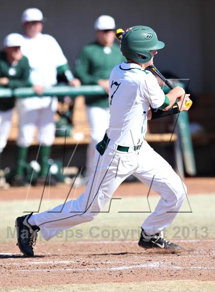 Thumbnail 2 in Jenks vs. The Woodlands (National High School Invitational) photogallery.
