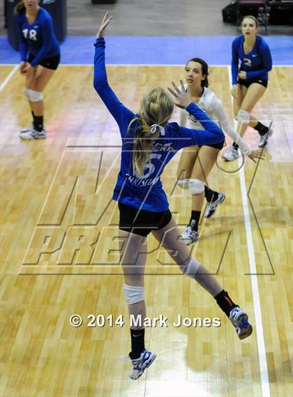 Thumbnail 1 in Arizona Lutheran Academy vs. Desert Christian (AIA D5 Playoff) photogallery.