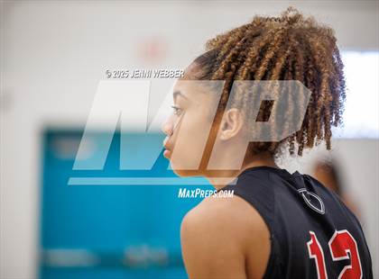 Thumbnail 3 in Harrisburg vs. Cornerstone Christian (Durango Fall Classic) photogallery.
