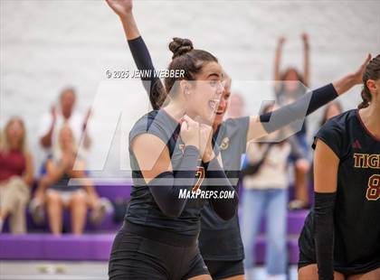 Thumbnail 2 in Harrisburg vs. Cornerstone Christian (Durango Fall Classic) photogallery.