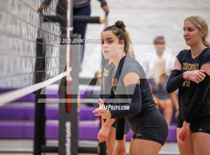 Thumbnail 3 in Harrisburg vs. Cornerstone Christian (Durango Fall Classic) photogallery.