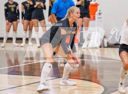 Thumbnail 3 in Harrisburg vs. Cornerstone Christian (Durango Fall Classic) photogallery.