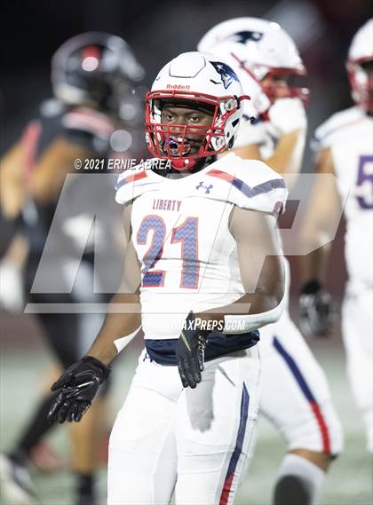 Thumbnail 1 in Liberty vs. Clayton Valley Charter (Honor Bowl) photogallery.