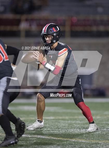 Thumbnail 1 in Liberty vs. Clayton Valley Charter (Honor Bowl) photogallery.