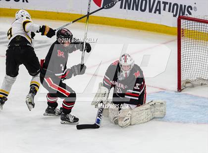 Thumbnail 2 in Nauset Regional vs Marblehead (MIAA Division 3 Final) photogallery.