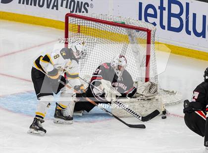 Thumbnail 1 in Nauset Regional vs Marblehead (MIAA Division 3 Final) photogallery.