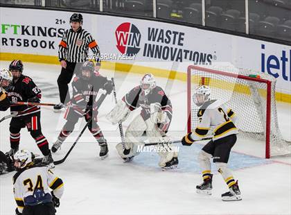 Thumbnail 2 in Nauset Regional vs Marblehead (MIAA Division 3 Final) photogallery.