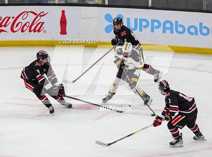 Thumbnail 3 in Nauset Regional vs Marblehead (MIAA Division 3 Final) photogallery.