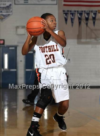 Thumbnail 2 in Brookside Christian vs. Foothill (Coaches vs. Cancer) photogallery.