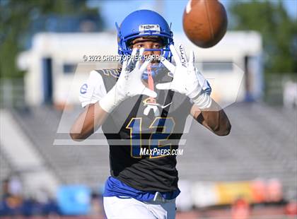 Thumbnail 3 in Crenshaw vs. Wilson (CIF LAC Division 3 Championship) photogallery.