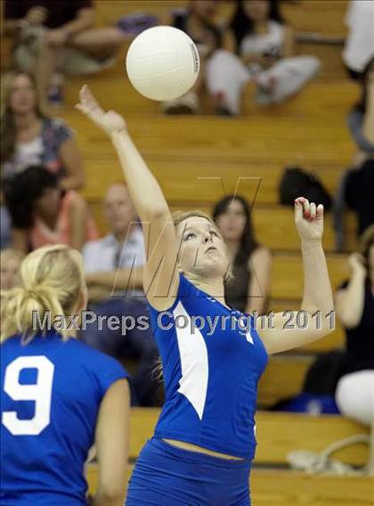 Thumbnail 2 in Vista del Lago @ Folsom photogallery.