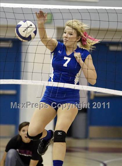 Thumbnail 2 in Vista del Lago @ Folsom photogallery.
