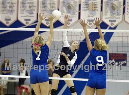 Thumbnail 3 in Vista del Lago @ Folsom photogallery.