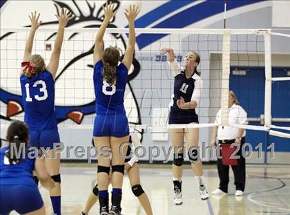 Thumbnail 1 in Vista del Lago @ Folsom photogallery.