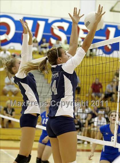 Thumbnail 1 in Vista del Lago @ Folsom photogallery.