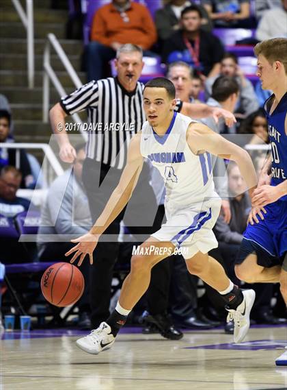 Thumbnail 1 in Bingham vs. Pleasant Grove (UHSAA 5A Semifinal) photogallery.