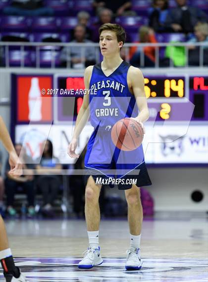 Thumbnail 1 in Bingham vs. Pleasant Grove (UHSAA 5A Semifinal) photogallery.