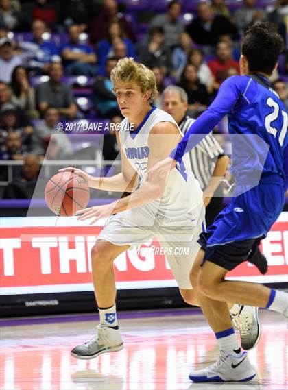 Thumbnail 3 in Bingham vs. Pleasant Grove (UHSAA 5A Semifinal) photogallery.
