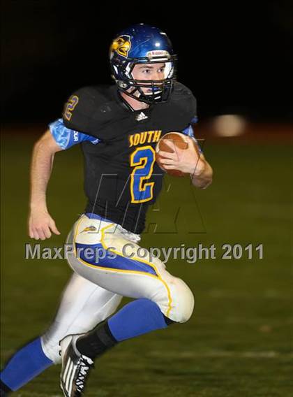 Thumbnail 3 in Olathe East @ South photogallery.