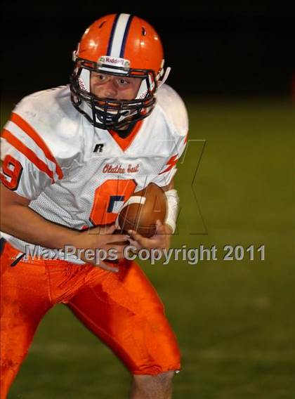 Thumbnail 3 in Olathe East @ South photogallery.