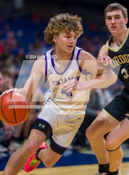 Thumbnail 2 in Benjamin vs Gordon (UIL 1A Basketball Semifinal) photogallery.