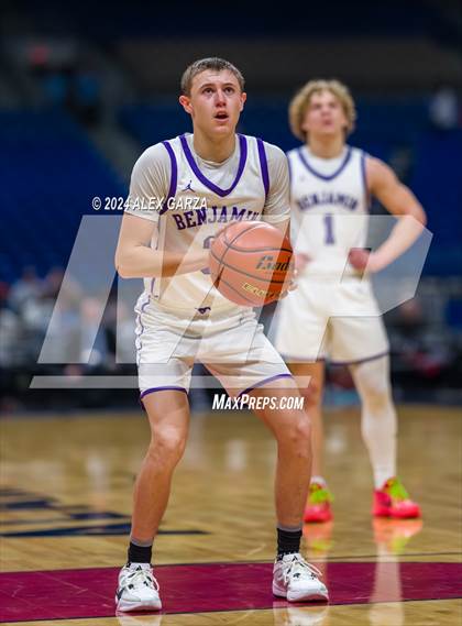 Thumbnail 3 in Benjamin vs Gordon (UIL 1A Basketball Semifinal) photogallery.