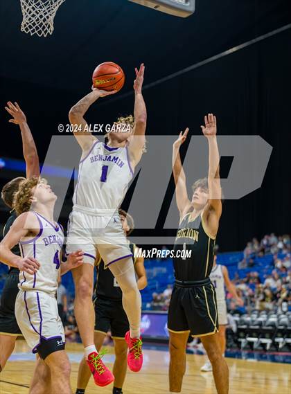 Thumbnail 1 in Benjamin vs Gordon (UIL 1A Basketball Semifinal) photogallery.