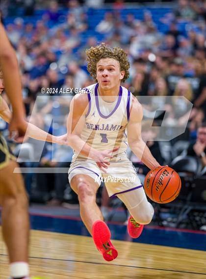Thumbnail 3 in Benjamin vs Gordon (UIL 1A Basketball Semifinal) photogallery.