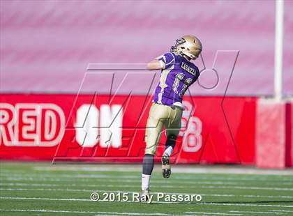 Thumbnail 2 in Plainedge vs Sayville (Long Island Class III Final) photogallery.