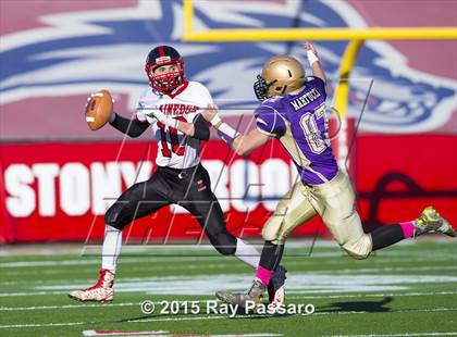 Thumbnail 2 in Plainedge vs Sayville (Long Island Class III Final) photogallery.