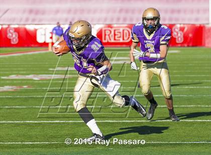 Thumbnail 3 in Plainedge vs Sayville (Long Island Class III Final) photogallery.