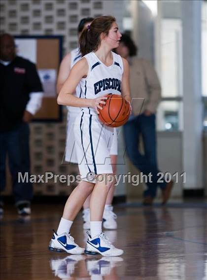 Thumbnail 2 in Episcopal School of Dallas vs Cooper (SPC Div II Championship) photogallery.