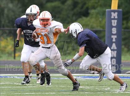 Thumbnail 2 in Immaculate vs Watertown (scrimmage) photogallery.