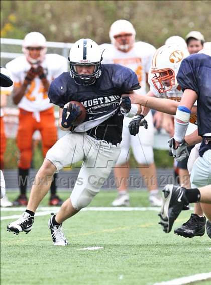 Thumbnail 1 in Immaculate vs Watertown (scrimmage) photogallery.