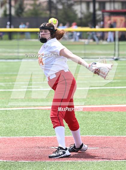 Thumbnail 2 in Iroquois @ Williamsville East photogallery.