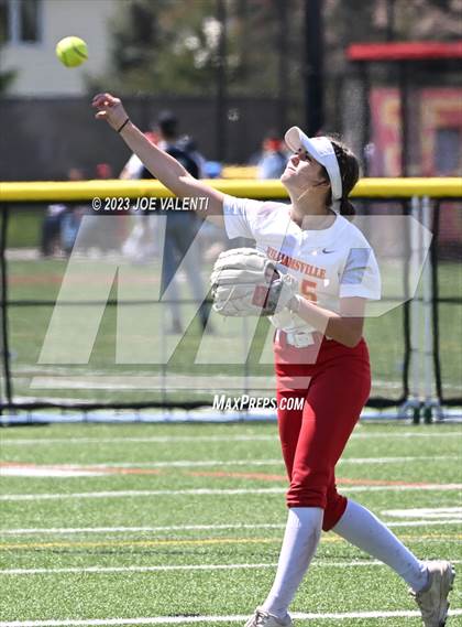 Thumbnail 3 in Iroquois @ Williamsville East photogallery.